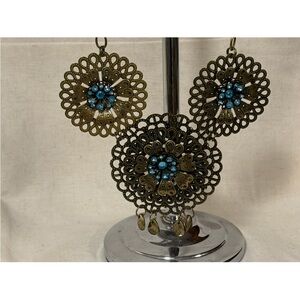 Vintage Bronze/Silver Faux Blue Rhinestones Boho Chic Necklace/ Choker. Nice